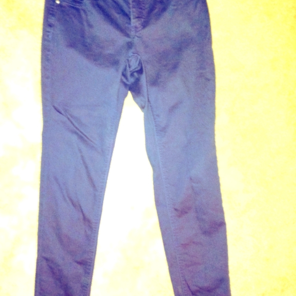 Crown and Ivy dark blue jeans